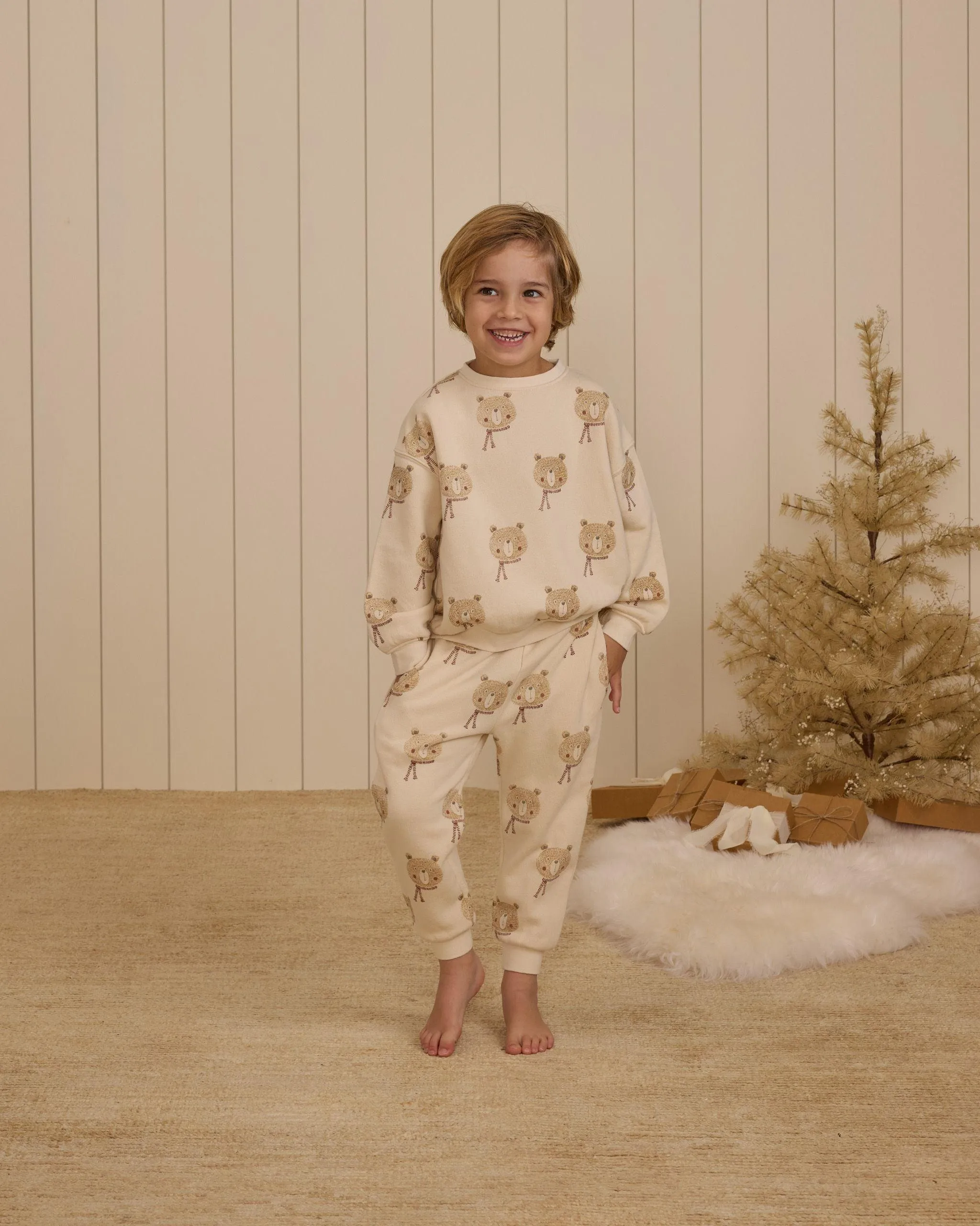 Boys Sets | 2PCS: Relaxed Sweatshirt and Joggers Set- Bears | Rylee and Cru