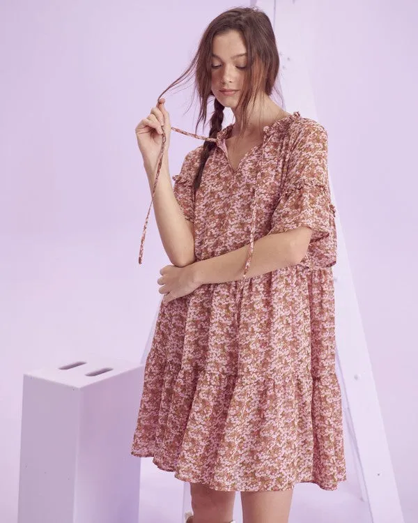 Charming Floral V-Neck Mini Dress with Ruffled Sleeves