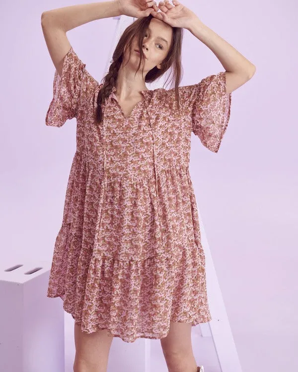 Charming Floral V-Neck Mini Dress with Ruffled Sleeves