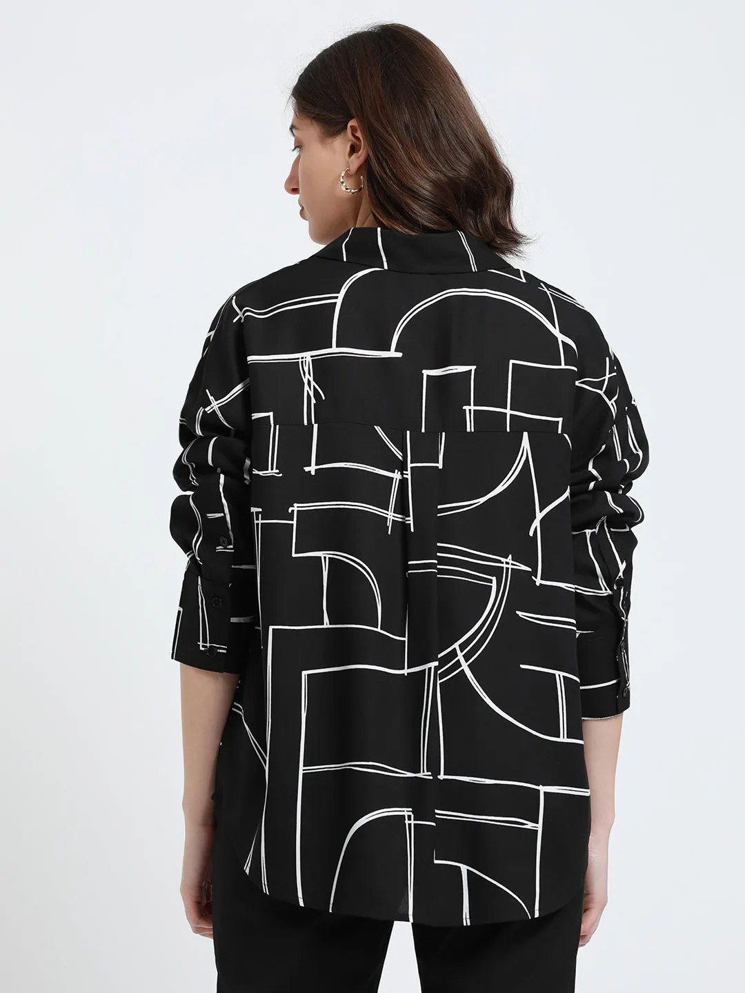 DL Woman Shirt Collar Regular Fit Abstract Print Black Shirt