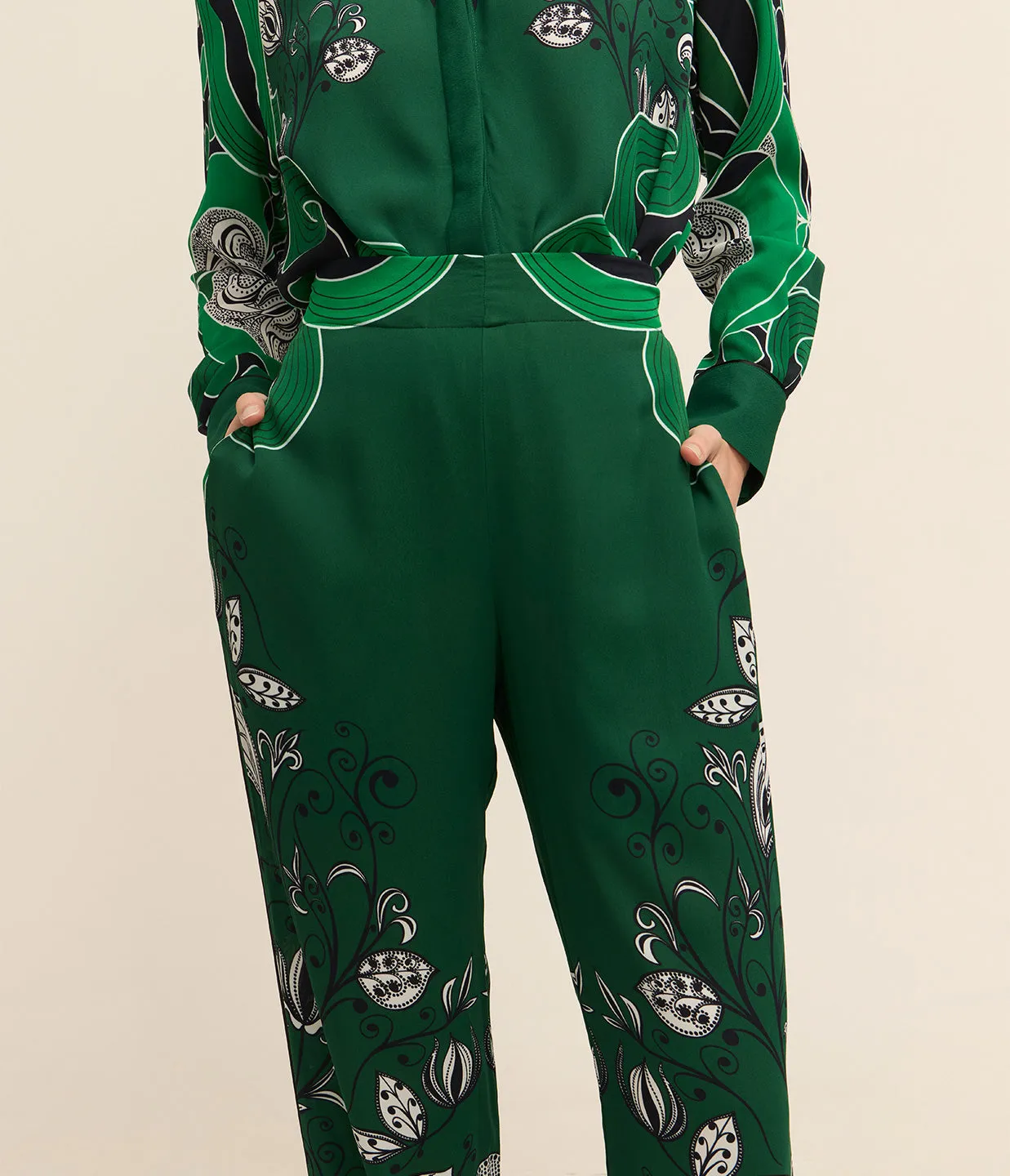 Havana Crepe Trouser in Enchantress Emerald