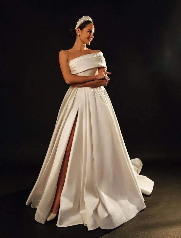 Stylish One Shoulder Wedding Dress