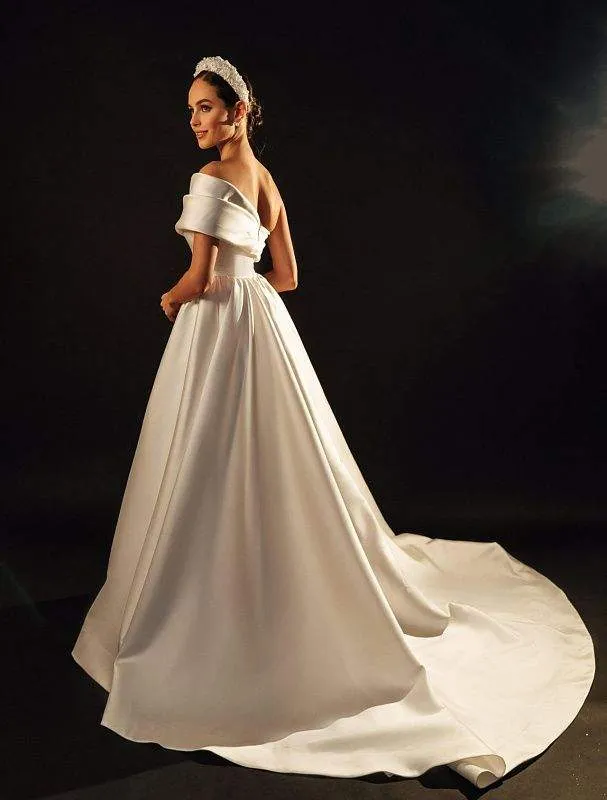 Stylish One Shoulder Wedding Dress
