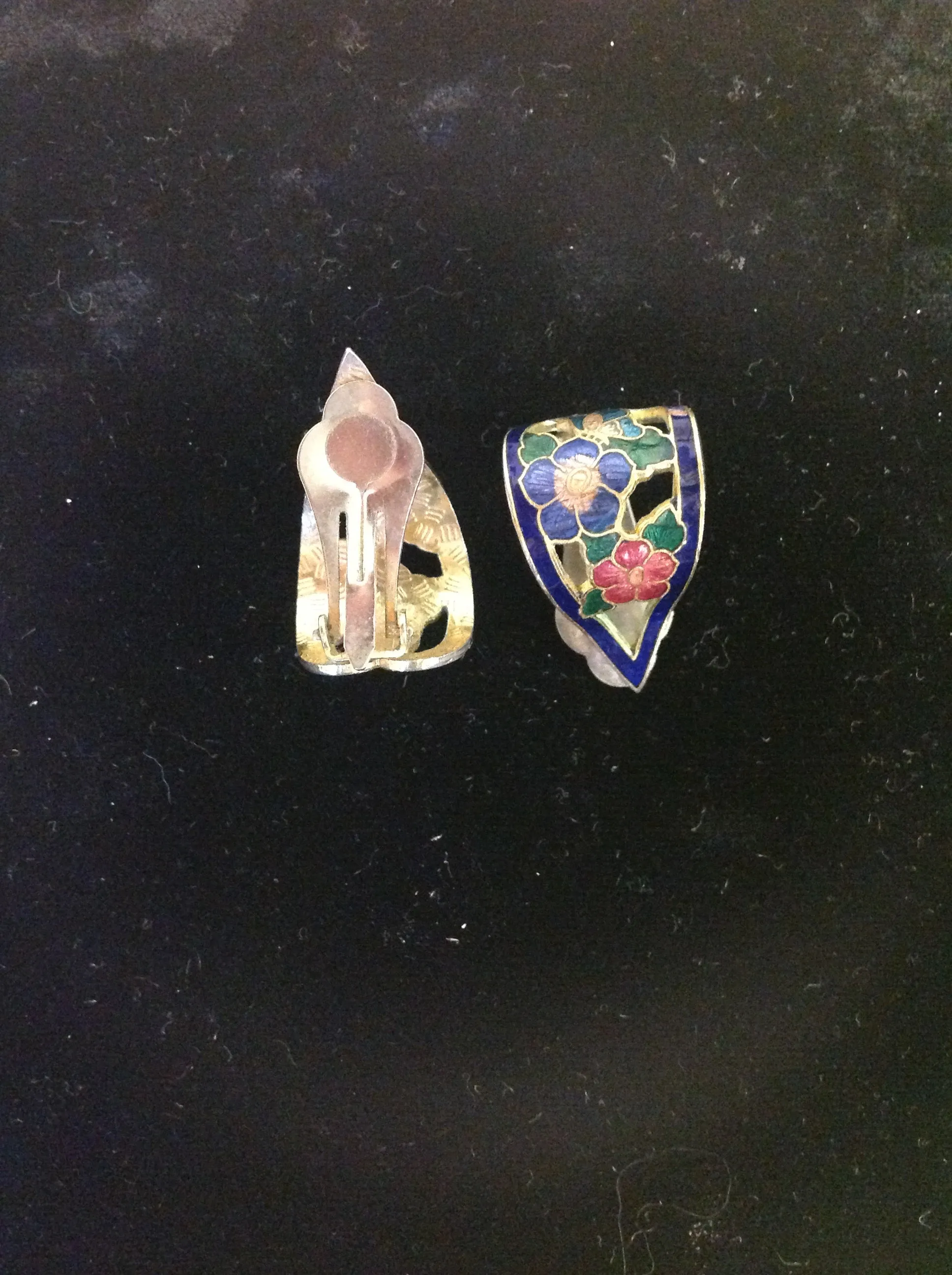 Vintage Goldtone Blue Floral Noveau Enamel Ribbon Clip On Earrings