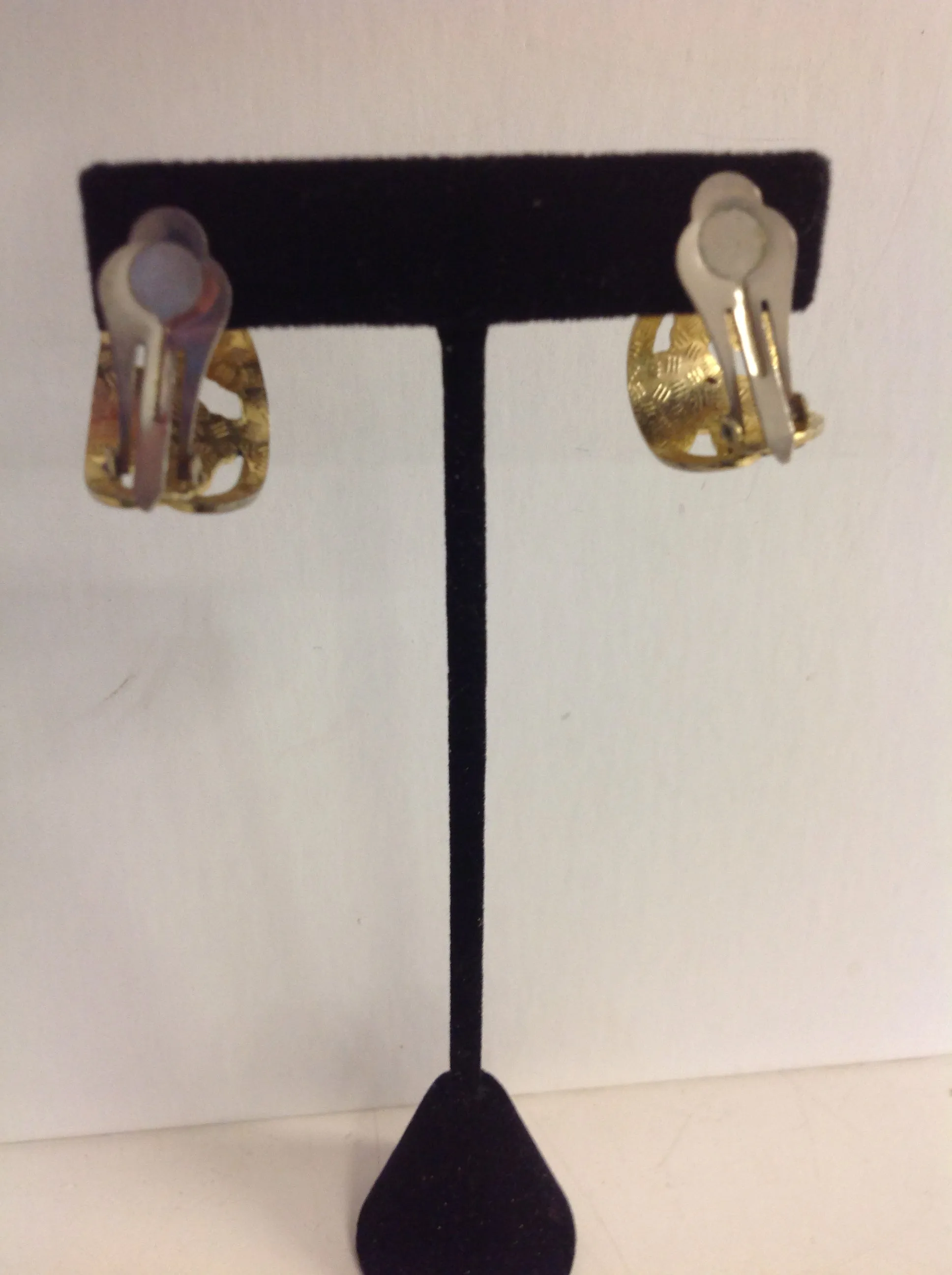 Vintage Goldtone Blue Floral Noveau Enamel Ribbon Clip On Earrings